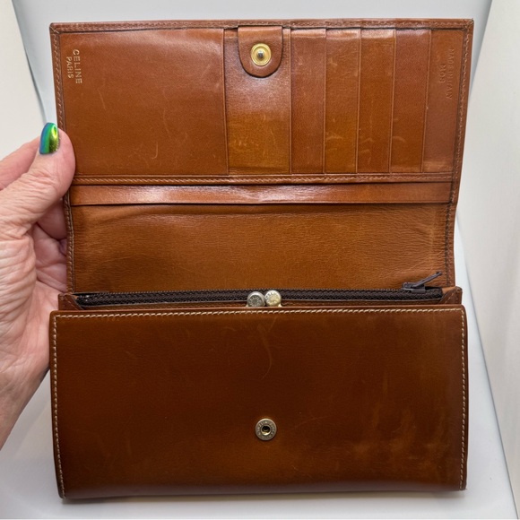Celine- authentic leather long wallet - kiss lock change compartment - brown - Picture 3 of 12